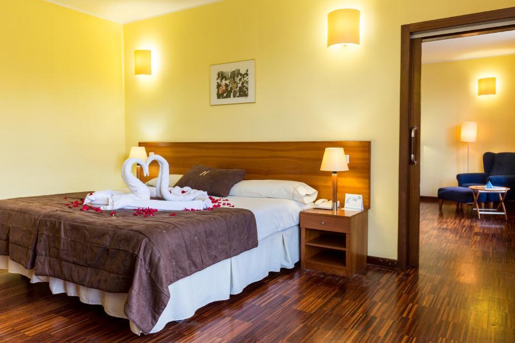 Hotel Escuela Santa Cruz Екстер'єр фото