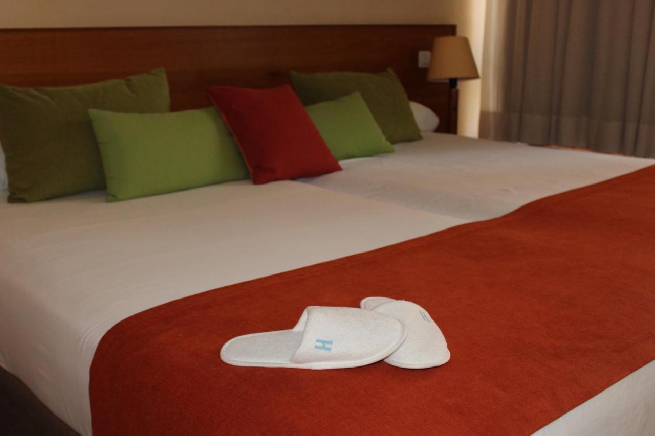 Hotel Escuela Santa Cruz Екстер'єр фото