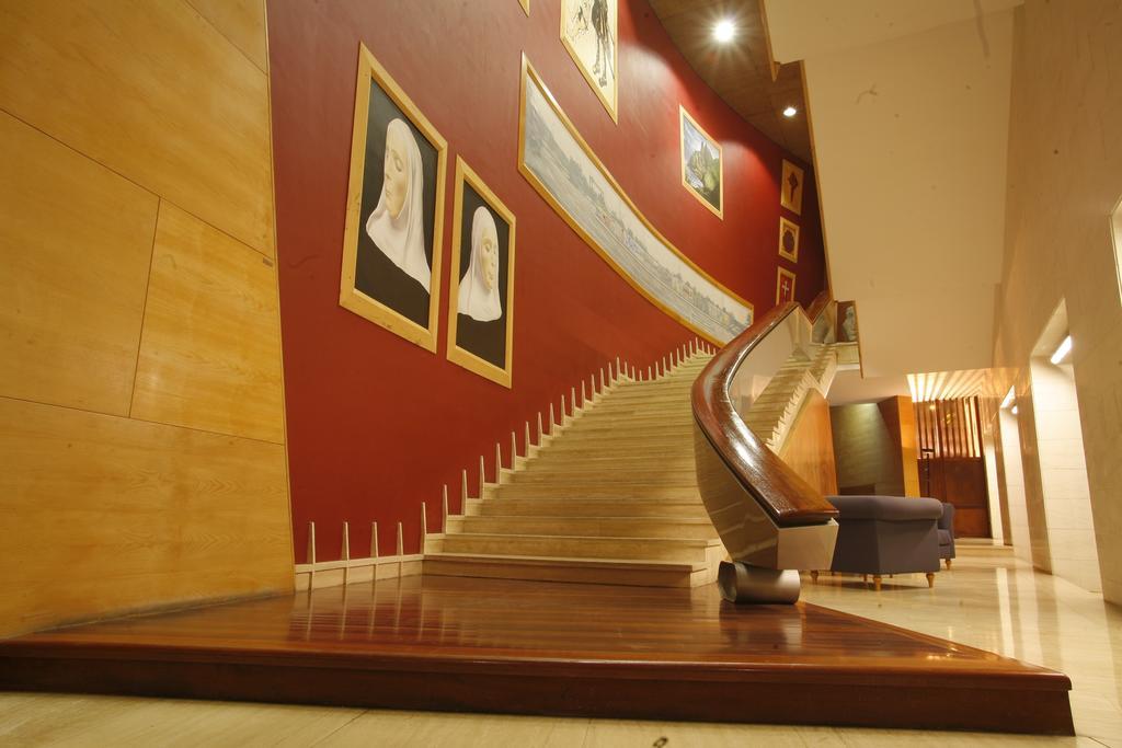 Hotel Escuela Santa Cruz Екстер'єр фото